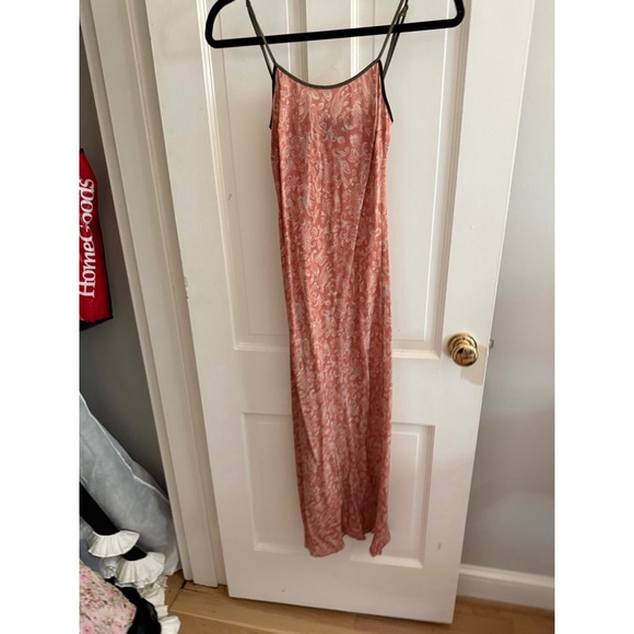 Realisation Par The Cameron in Dazed Silk Midi Dress - Picture 3 of 10